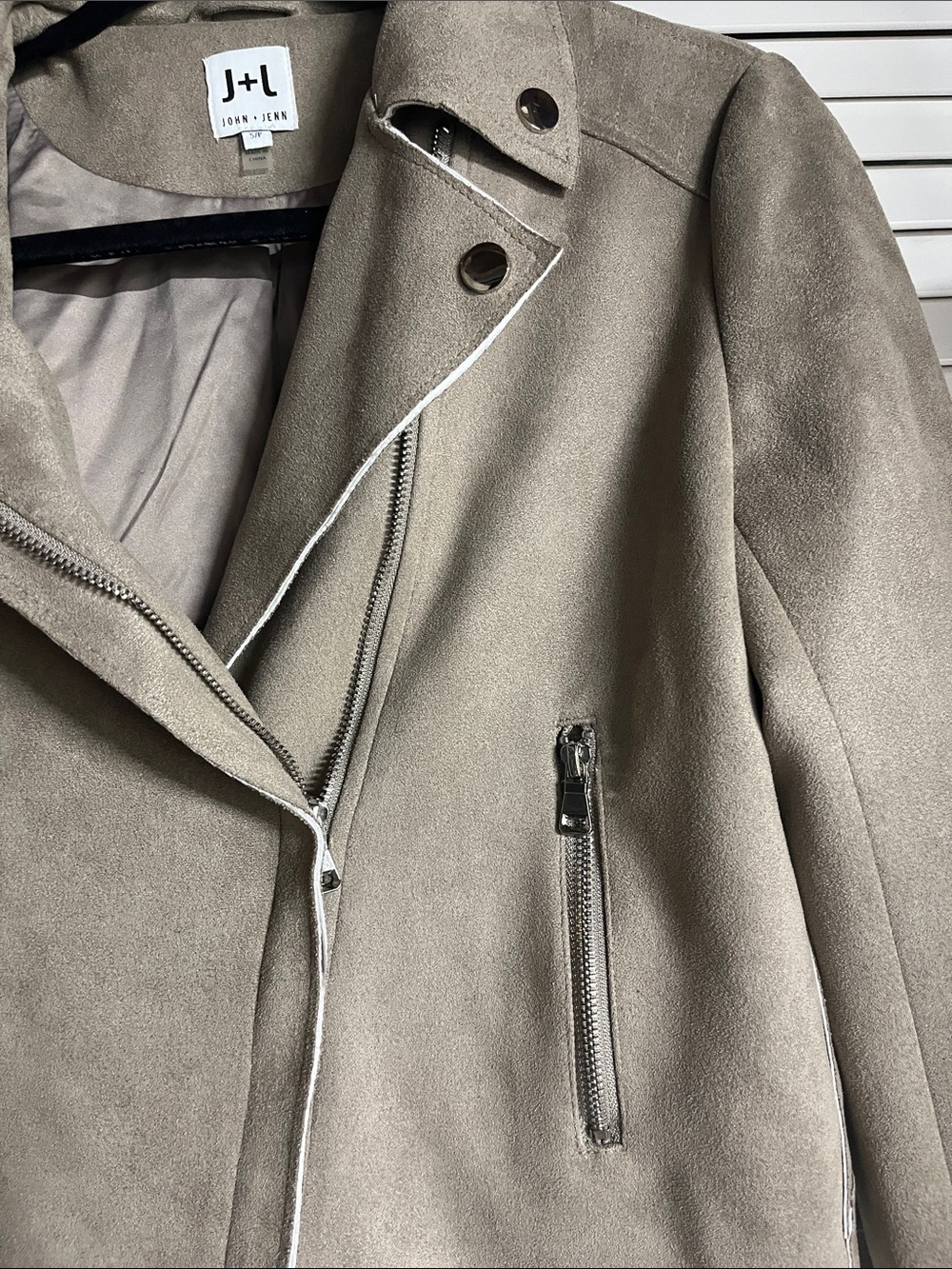 John + Jenn Taupe Faux Suede Moto Jacket - Women's Cropped Biker - Picture 5 of 8
